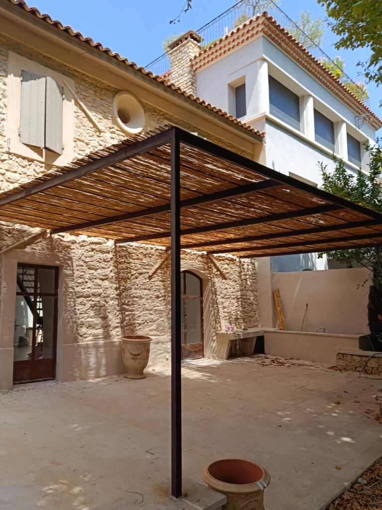 Pergola - Tonnelle - Terrasse - Ferronnerie LCMZ